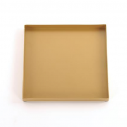 Plateau en métal - Doré